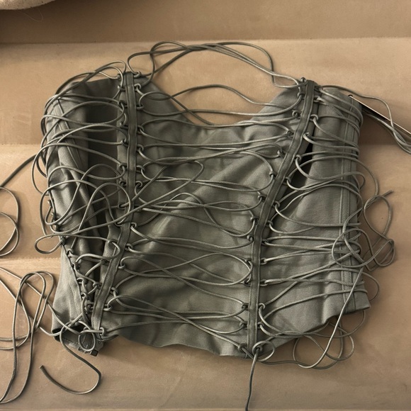 Lace up corset top with zipper - Picture 2 of 5